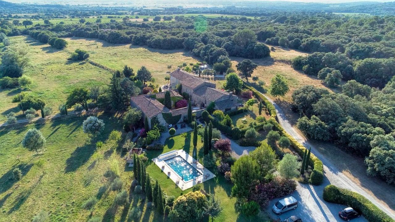 Mas De La Rivoire B&B Villevieille Luaran gambar
