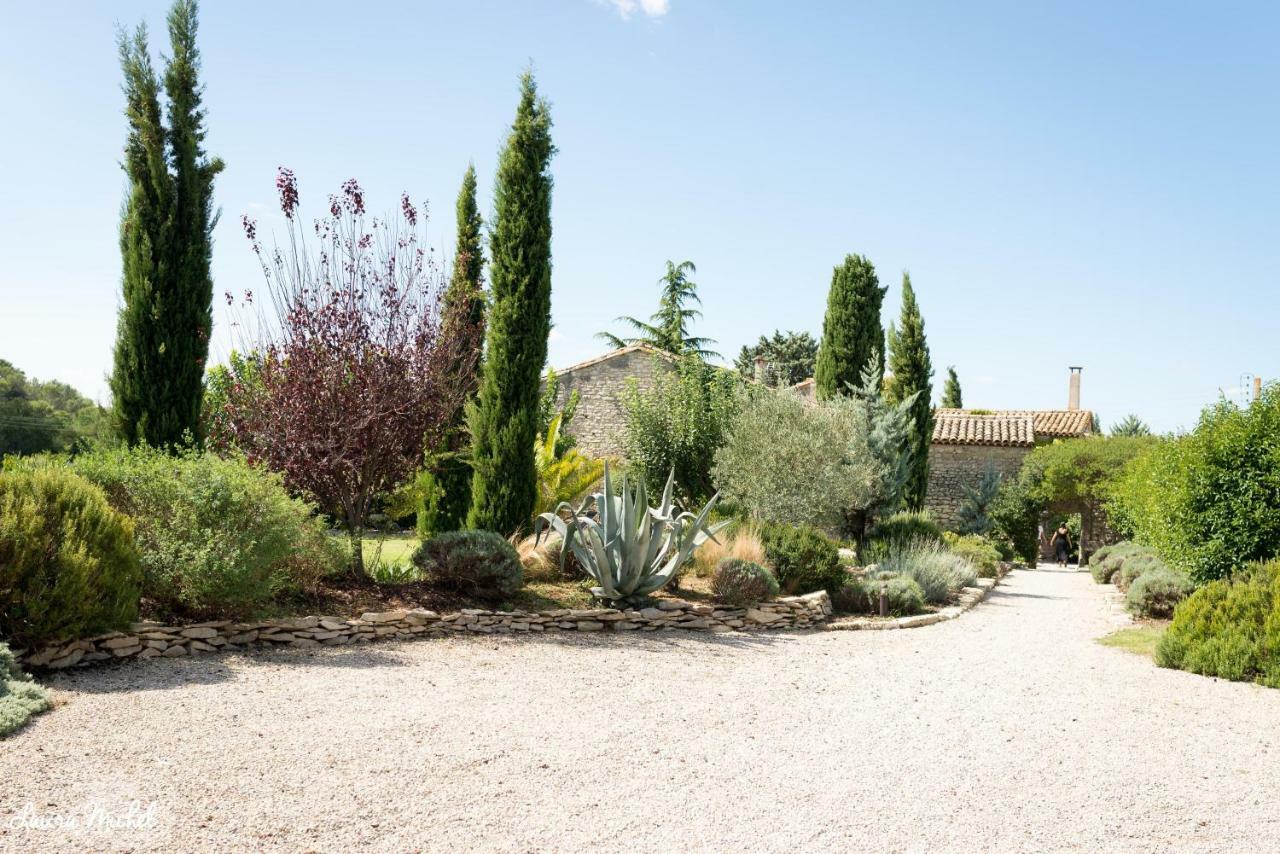 Mas De La Rivoire B&B Villevieille Luaran gambar