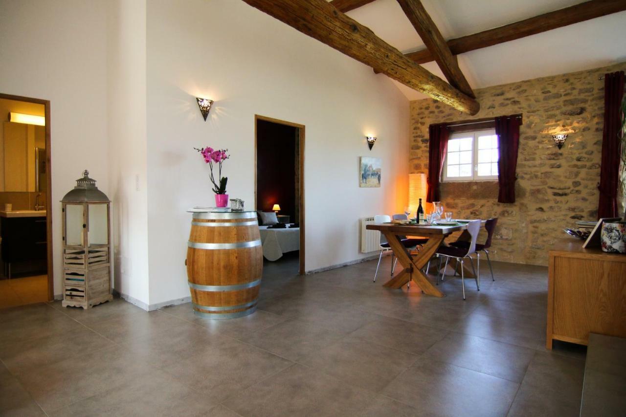 Mas De La Rivoire B&B Villevieille Luaran gambar