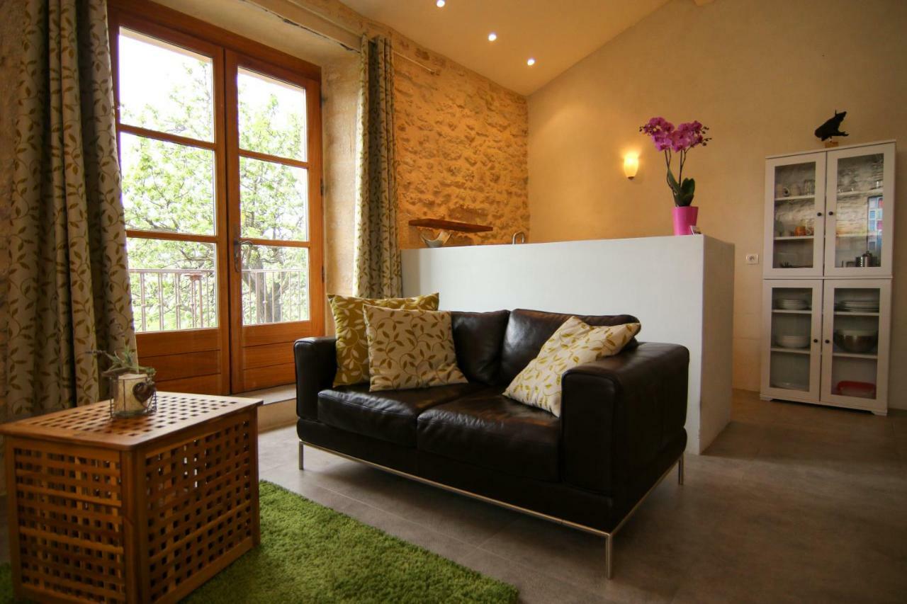 Mas De La Rivoire B&B Villevieille Luaran gambar